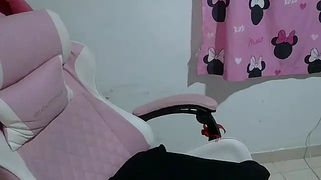 oso34hot online show from 02/19/26, 01:57