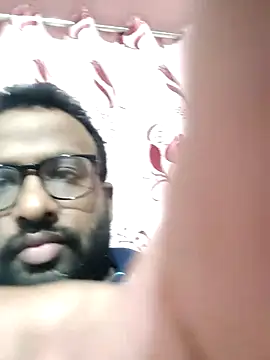 Sammy6432 online show from 10/29/25, 01:43