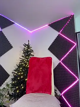 bigryann23 online show from 12/21/25, 09:37