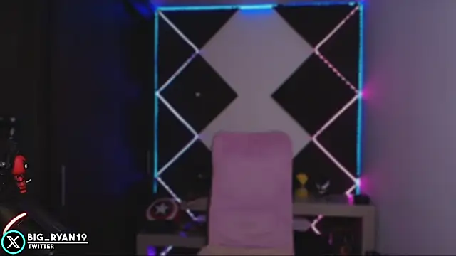 bigryann23 online show from 04/05/26, 09:21