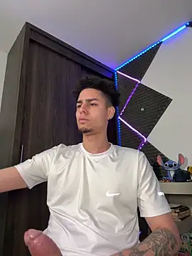 bigryann23 online show from 03/30/26, 10:44