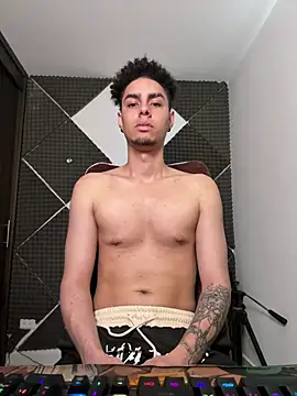 bigryann23 online show from 03/06/26, 03:40