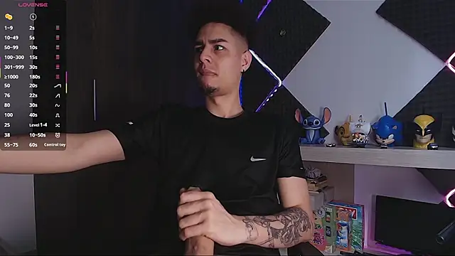 bigryann23 online show from 03/18/26, 04:19