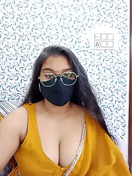 Snapshot of Jasmine_jaaan chatting on 07/13/26, 04:34 Jasmine jaaan online show from 07/13/26, 04:34