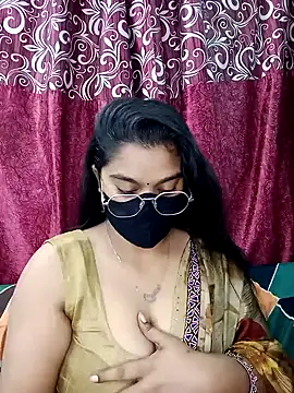 Jasmine jaaan online show from 03/10/26, 04:38