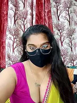 Snapshot of Jasmine_jaaan chatting on 10/16/25, 05:05 Jasmine jaaan online show from 10/16/25, 05:05