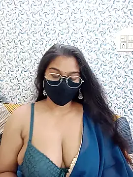 Snapshot of Jasmine_jaaan chatting on 07/15/26, 04:52 Jasmine jaaan online show from 07/15/26, 04:52