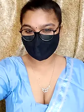 Snapshot of Jasmine_jaaan chatting on 03/06/25, 04:30 Jasmine jaaan online show from 03/06/25, 04:30