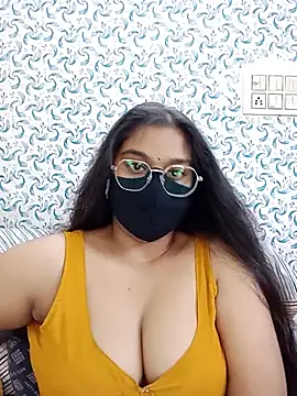 Snapshot of Jasmine_jaaan chatting on 07/06/26, 04:41 Jasmine jaaan online show from 07/06/26, 04:41