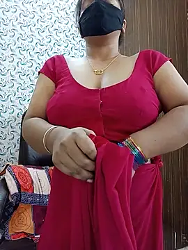 Snapshot of Jasmine_jaaan chatting on 06/17/26, 04:34 Jasmine jaaan online show from 06/17/26, 04:34